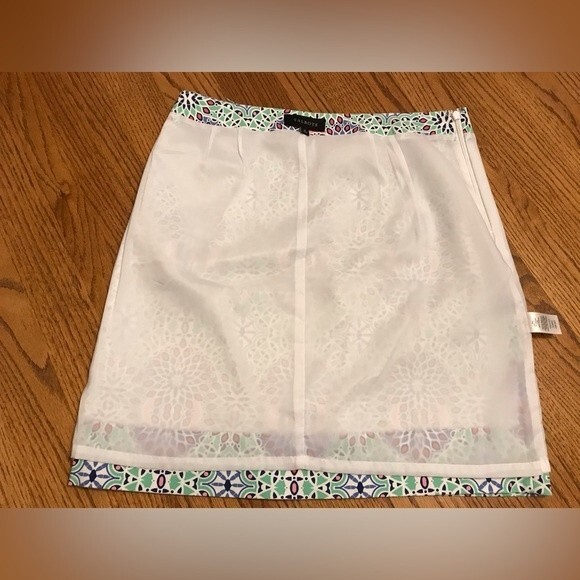 Talbots Colorful Stained Glass Kaleidoscope Fitted Pencil Above Knee Skirt - Picture 7 of 13